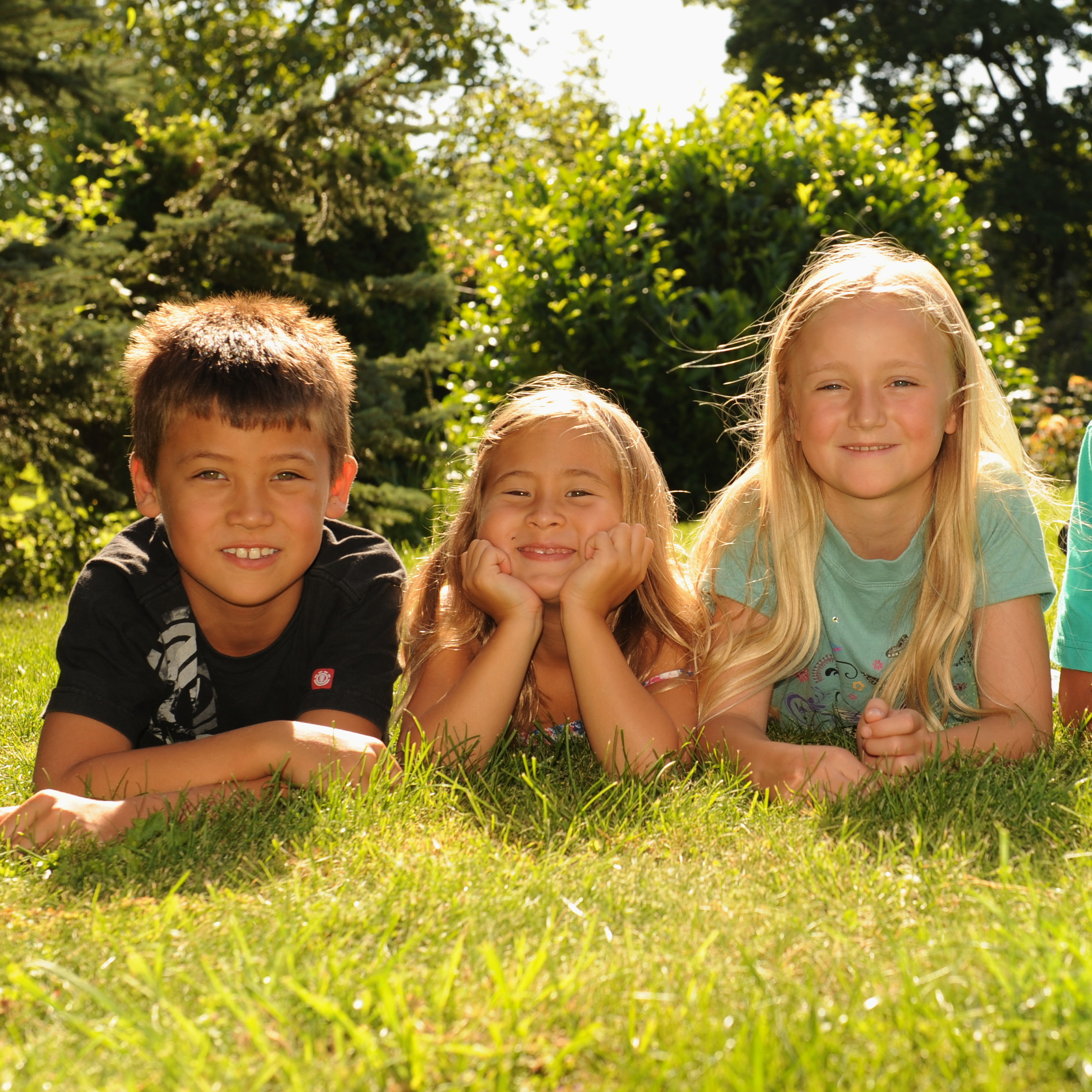 kids group portrait